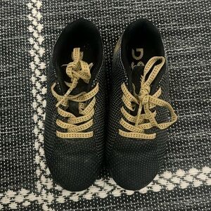 Soccer Cleats Size 10